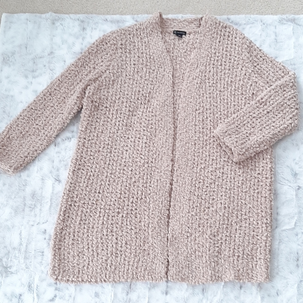 Petite blushing beige cardigan soft fuzzy Cardigan sweater. Size XL Petite.